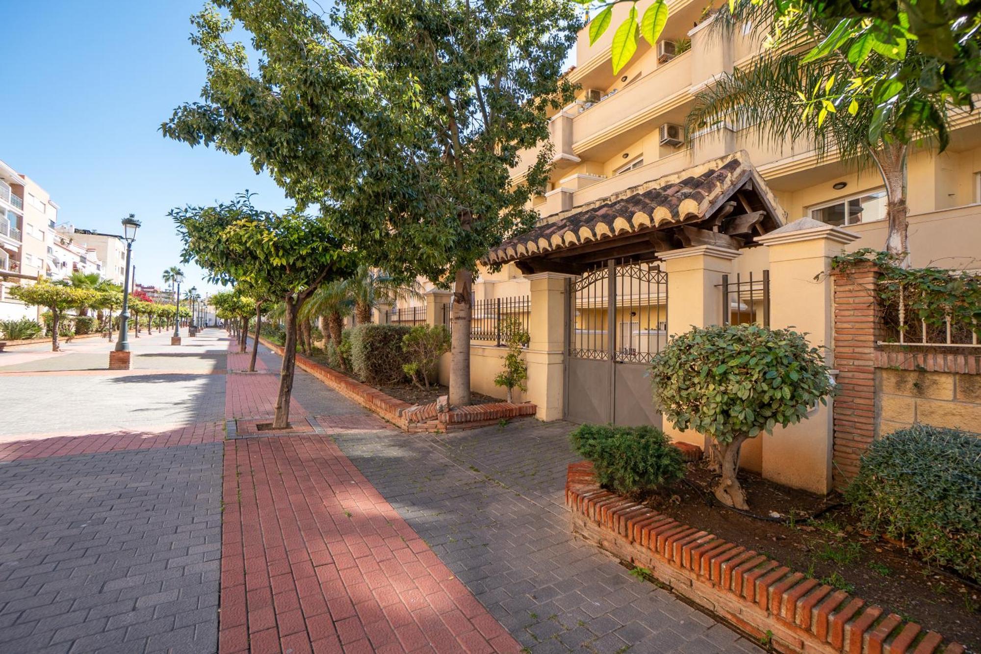 Neptuno 2C Menyber Apartamento Nerja Exterior foto